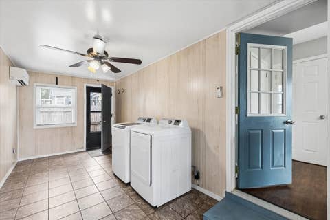 Tiny photo for 1221 S 10TH Street, Clinton, IA 52732 (MLS # 12718668)