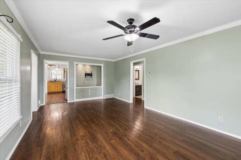 Tiny photo for 1221 S 10TH Street, Clinton, IA 52732 (MLS # 12718668)