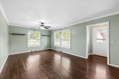 Tiny photo for 1221 S 10TH Street, Clinton, IA 52732 (MLS # 12718668)
