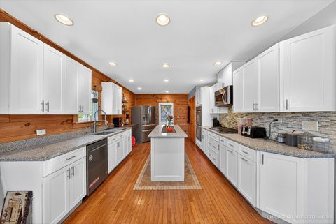 Tiny photo for 104 Morningside Drive, Lakemoor, IL 60051 (MLS # 12502697)