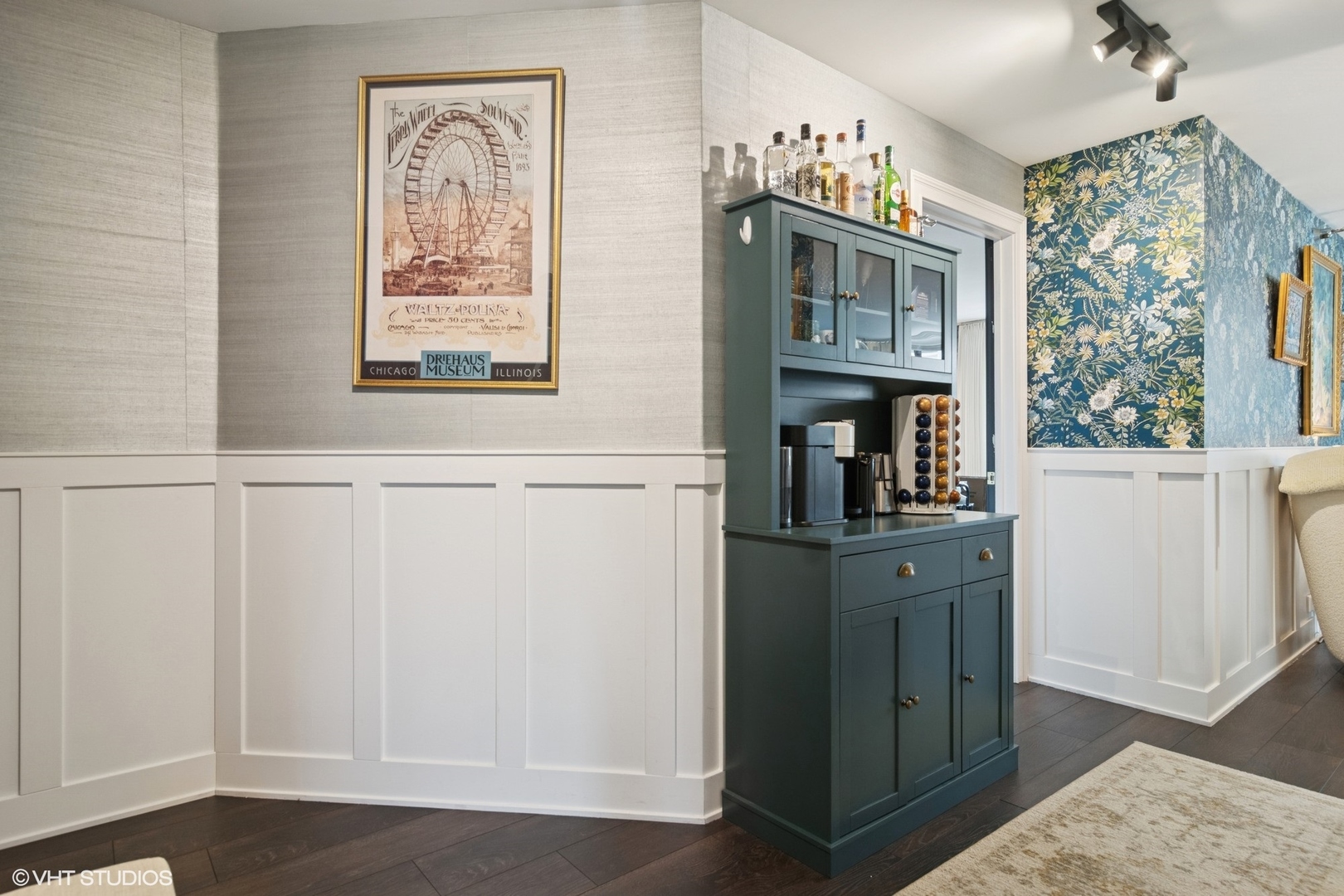 401 E Ontario Street 1202