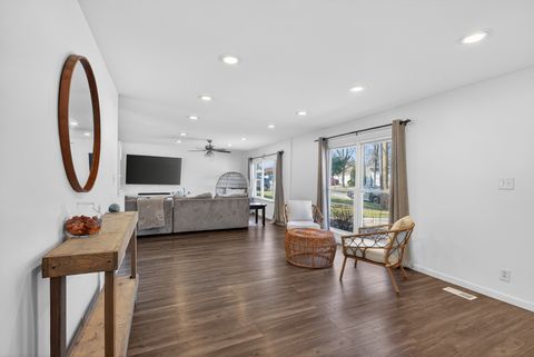 Tiny photo for 401 Concord Drive, Streamwood, IL 60107 (MLS # 12588745)