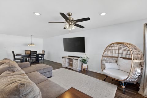 Tiny photo for 401 Concord Drive, Streamwood, IL 60107 (MLS # 12588745)