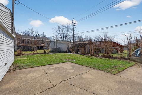 Tiny photo for 401 Concord Drive, Streamwood, IL 60107 (MLS # 12588745)