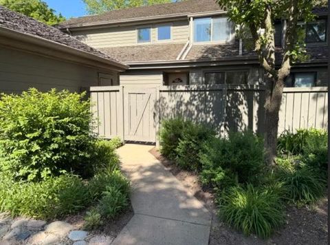 Tiny photo for 199 Timber Ridge Road #-, Lake Barrington, IL 60010 (MLS # 12657234)