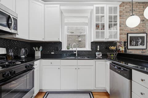 Tiny photo for 5302 N Winthrop Avenue #4, Chicago, IL 60640 (MLS # 12704258)