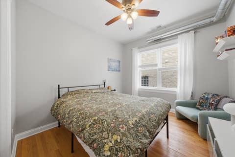 Tiny photo for 5302 N Winthrop Avenue #4, Chicago, IL 60640 (MLS # 12704258)
