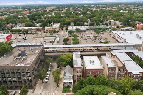 Tiny photo for 5302 N Winthrop Avenue #4, Chicago, IL 60640 (MLS # 12704258)