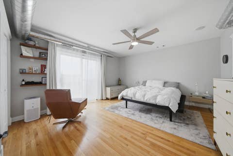 Tiny photo for 5302 N Winthrop Avenue #4, Chicago, IL 60640 (MLS # 12704258)