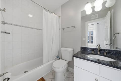 Tiny photo for 5302 N Winthrop Avenue #4, Chicago, IL 60640 (MLS # 12704258)