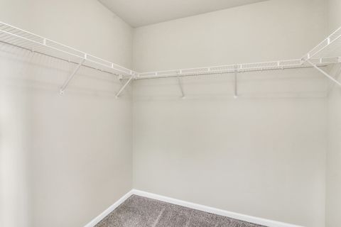 Tiny photo for 415 Highcroft Way, Lincolnshire, IL 60069 (MLS # 12442732)