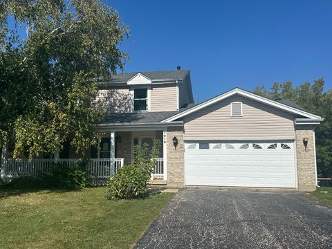 Photo of 1016 S Fox Trails Drive, Cary, IL 60013 (MLS # 12482098)