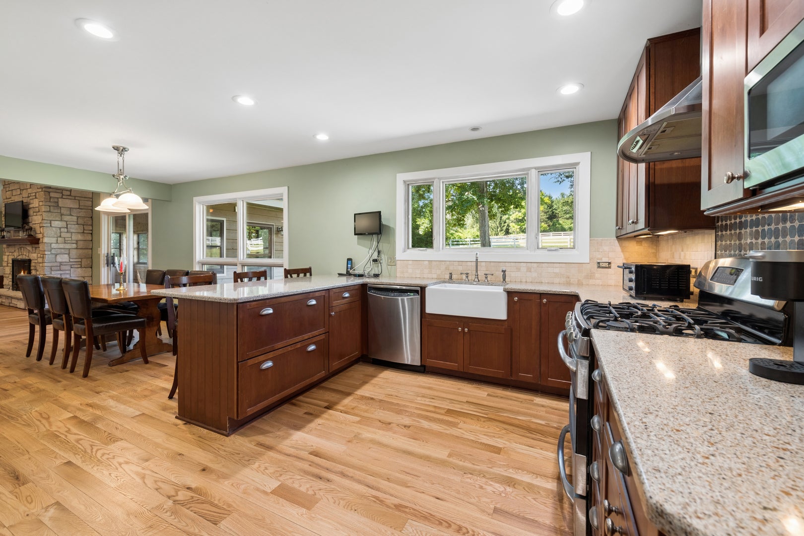 3605 Oak Ridge Road