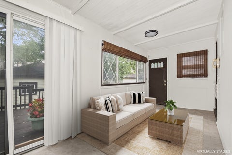 Tiny photo for 1126 N Humphrey Avenue, Oak Park, IL 60302 (MLS # 12778062)