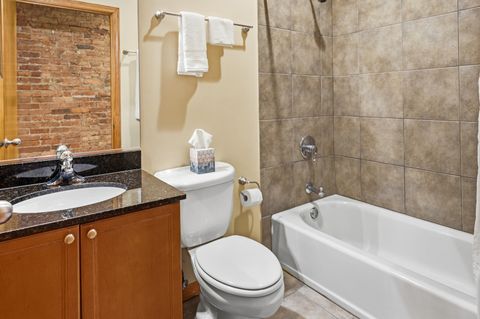 Tiny photo for 1024 E 46th Street #2W, Chicago, IL 60653 (MLS # 12562359)