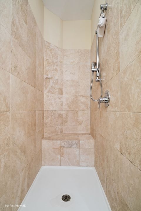 Tiny photo for 1024 E 46th Street #2W, Chicago, IL 60653 (MLS # 12562359)