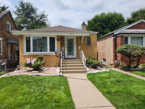 A home in Riverdale