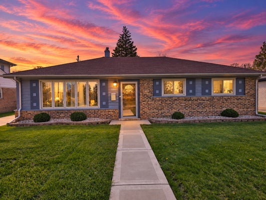 980 W GRANT DR, DES PLAINES, IL 60016 - Image fa0dffba3f0bff1e96c706b0f6a2fc11/2455268492