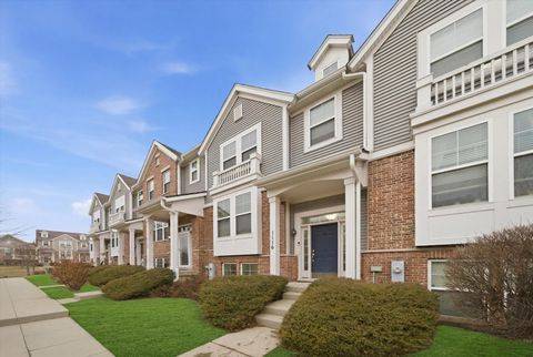 Tiny photo for 1116 Tuscany Drive, Streamwood, IL 60107 (MLS # 12576685)