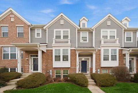 Photo of 1116 Tuscany Drive, Streamwood, IL 60107 (MLS # 12576685)