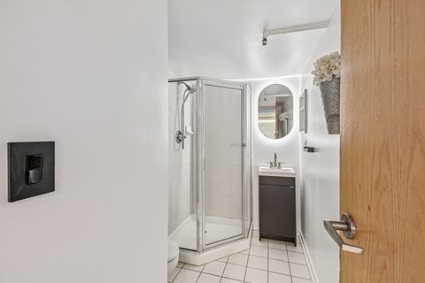 Tiny photo for 1601 S Michigan Avenue #107, Chicago, IL 60616 (MLS # 12631714)