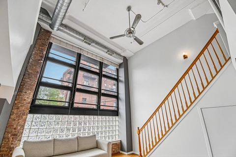 Tiny photo for 1601 S Michigan Avenue #107, Chicago, IL 60616 (MLS # 12631714)