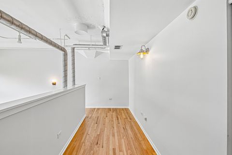 Tiny photo for 1601 S Michigan Avenue #107, Chicago, IL 60616 (MLS # 12631714)