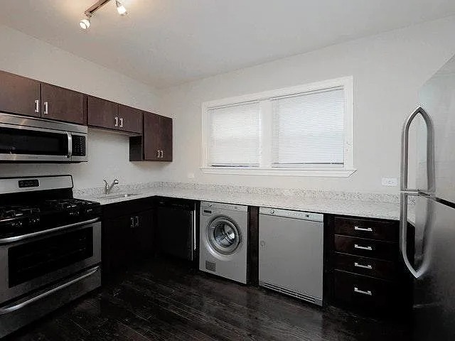 1540 W Waveland Avenue 3