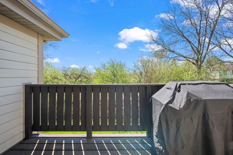 Tiny photo for 831 E Coach Road #4, Palatine, IL 60074 (MLS # 12623433)