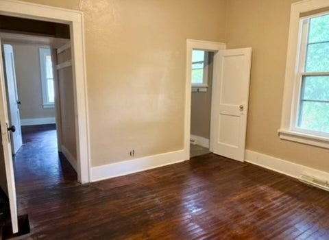 Tiny photo for 500 S Forest Avenue, Carbondale, IL 62901 (MLS # 12771882)