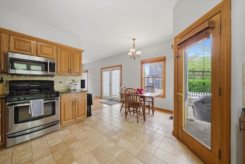 Tiny photo for 1030 Mount Vernon Drive, Grayslake, IL 60030 (MLS # 12594505)