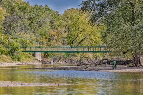 Tiny photo for 306 Northwood Road, Riverside, IL 60546 (MLS # 12607694)