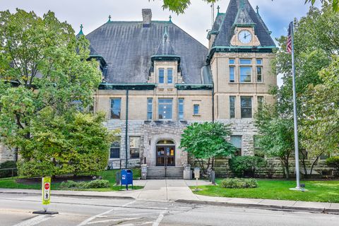 Tiny photo for 306 Northwood Road, Riverside, IL 60546 (MLS # 12607694)