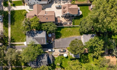 Tiny photo for 306 Northwood Road, Riverside, IL 60546 (MLS # 12607694)