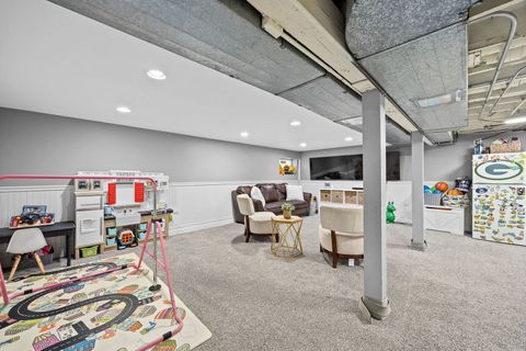 Tiny photo for 306 Northwood Road, Riverside, IL 60546 (MLS # 12607694)