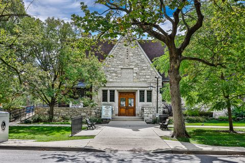 Tiny photo for 306 Northwood Road, Riverside, IL 60546 (MLS # 12607694)