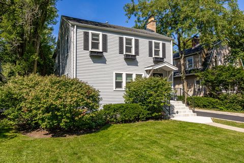 Tiny photo for 306 Northwood Road, Riverside, IL 60546 (MLS # 12607694)