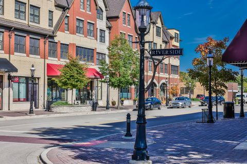 Tiny photo for 306 Northwood Road, Riverside, IL 60546 (MLS # 12607694)