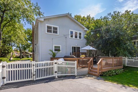 Tiny photo for 306 Northwood Road, Riverside, IL 60546 (MLS # 12607694)