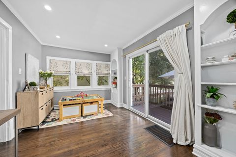 Tiny photo for 306 Northwood Road, Riverside, IL 60546 (MLS # 12607694)