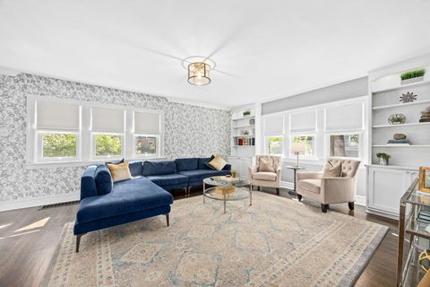 Tiny photo for 306 Northwood Road, Riverside, IL 60546 (MLS # 12607694)