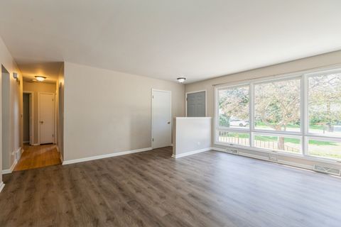 Tiny photo for 365 Harold Street, Crystal Lake, IL 60014 (MLS # 12638143)