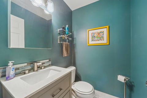 Tiny photo for 2434 Brandenberry Court #2A, Arlington Heights, IL 60004 (MLS # 12715286)