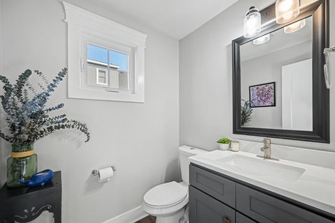 Tiny photo for 421 E Willow Avenue, Wheaton, IL 60187 (MLS # 12578814)