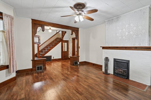 Tiny photo for 711 S Prairie Street, Champaign, IL 61820 (MLS # 12778422)