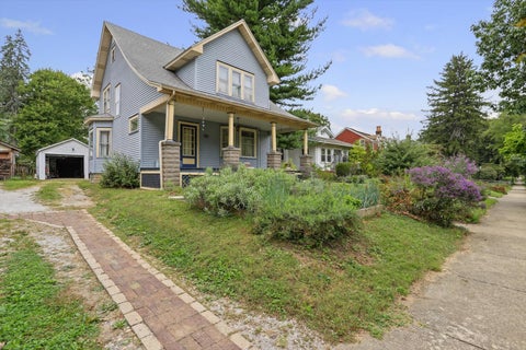 Tiny photo for 711 S Prairie Street, Champaign, IL 61820 (MLS # 12778422)