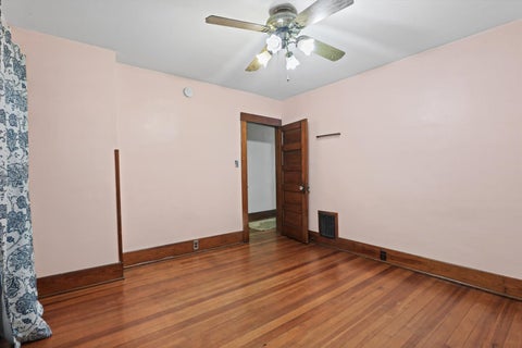 Tiny photo for 711 S Prairie Street, Champaign, IL 61820 (MLS # 12778422)