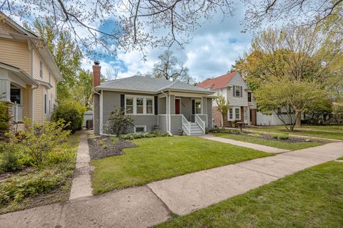Tiny photo for 1204 Madison Street, Evanston, IL 60202 (MLS # 12624509)