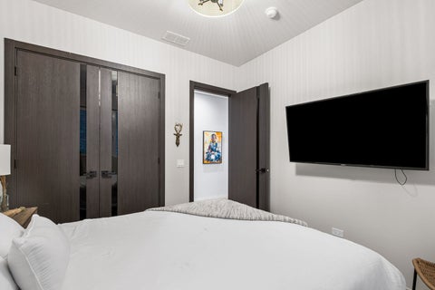 Tiny photo for 1300 N Claremont Avenue #1E, Chicago, IL 60622 (MLS # 12757486)