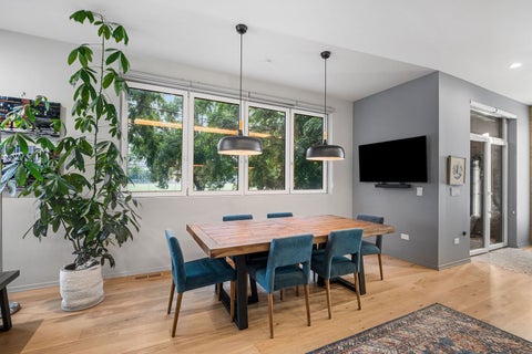 Tiny photo for 1300 N Claremont Avenue #1E, Chicago, IL 60622 (MLS # 12757486)